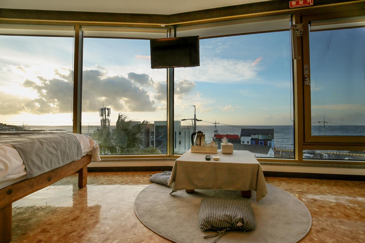 Viewtower Resort เมืองเชจู ภายนอก รูปภาพ